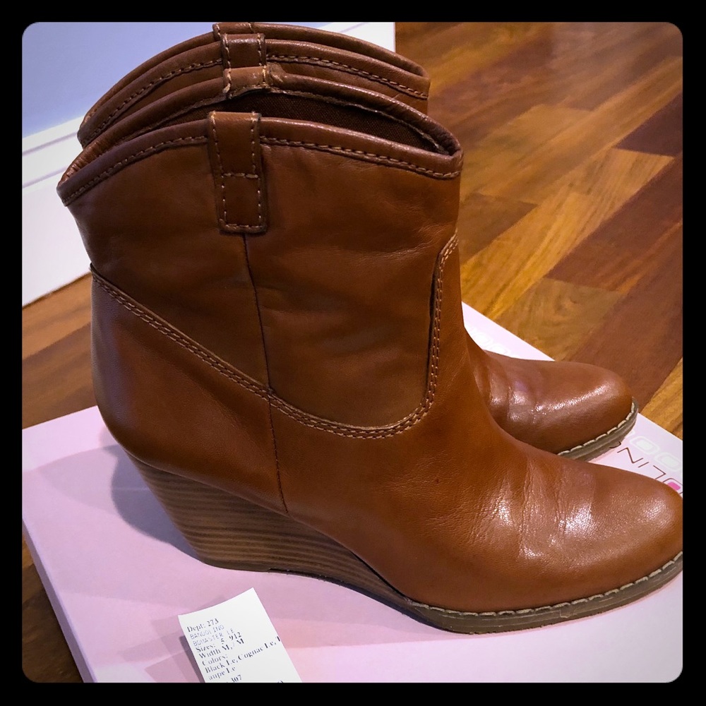 British Tan short wedge bootie